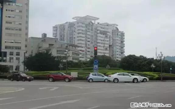 三里店圆盘启用12盏红绿灯灯控！不想被搞晕就收好这份通关秘籍 - 车友部落 - 桂林生活社区 - 桂林28生活网 www.28life.net