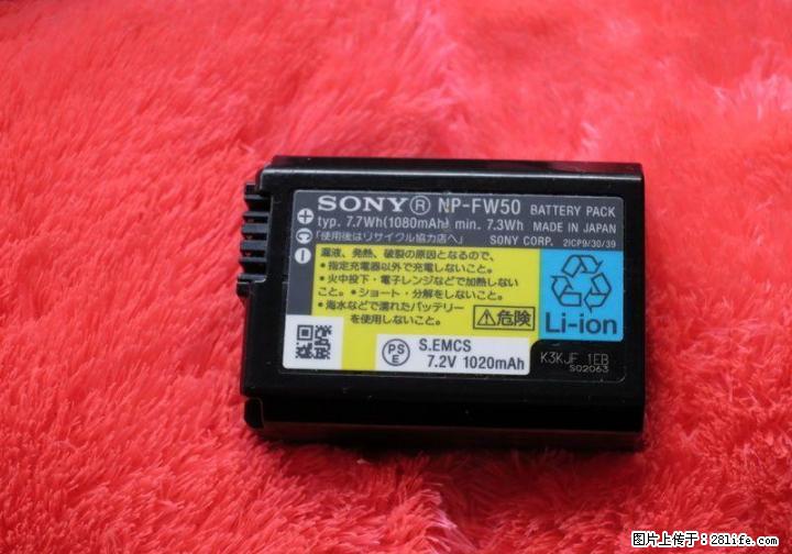 索尼a5000 a5100 A6000 NEX-5T 6 7 a7r微单相机电池充电器转让 - 数码相机 - 数码产品 - 桂林分类信息 - 桂林28生活网 www.28life.net