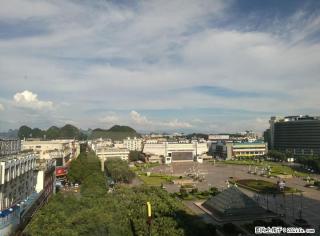 转租市中心八桂大厦-300平写字楼(带装修、空调、办公设备) - 桂林28生活网 www.28life.net
