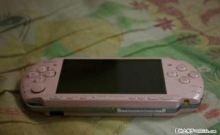 出售粉色PSP3000 - 桂林28生活网 www.28life.net
