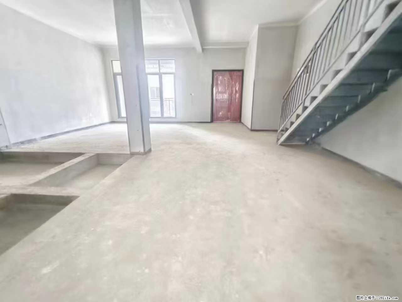 国奥城 ，总价130万，买到上下三层带露台的叠墅，总实用面积500平方，房东直亏100多万，纯捡漏 - 家居生活 - 桂林生活社区 - 桂林28生活网 www.28life.net