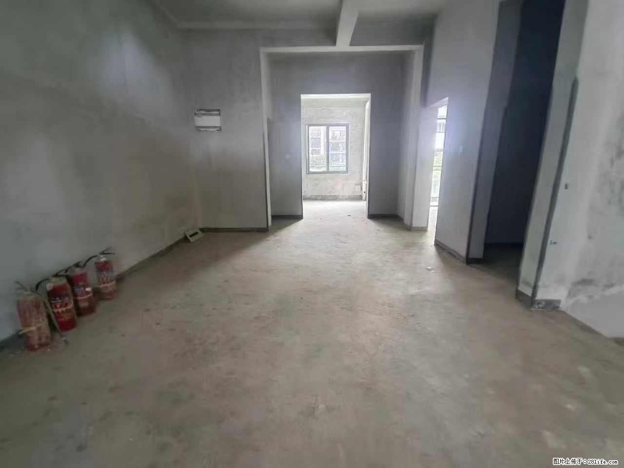国奥城 ，总价130万，买到上下三层带露台的叠墅，总实用面积500平方，房东直亏100多万，纯捡漏 - 家居生活 - 桂林生活社区 - 桂林28生活网 www.28life.net