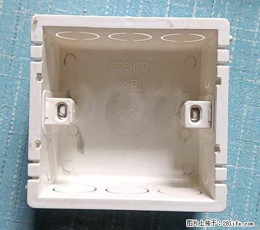桂林荣泰吹塑、注塑【厂家直销】PVC阴燃电工配件,精品86底盒 - 其他广告 - 广告专区 - 桂林分类信息 - 桂林28生活网 www.28life.net