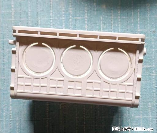 桂林荣泰吹塑、注塑【厂家直销】PVC阴燃电工配件,精品86底盒 - 其他广告 - 广告专区 - 桂林分类信息 - 桂林28生活网 www.28life.net