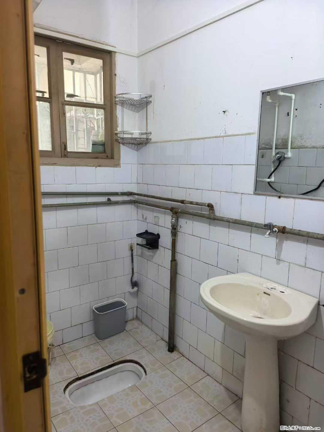 桂林站旁两房出租,带部分家电家具,800元/月,看房联系:郭15877030173(微信同号) - 房屋出租 - 房屋租售 - 桂林分类信息 - 桂林28生活网 www.28life.net
